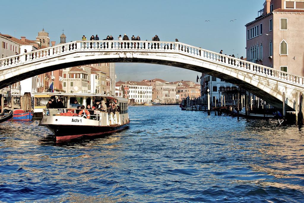 Residenza Ponte Degli Scalzi Wenecja Zewnętrze zdjęcie